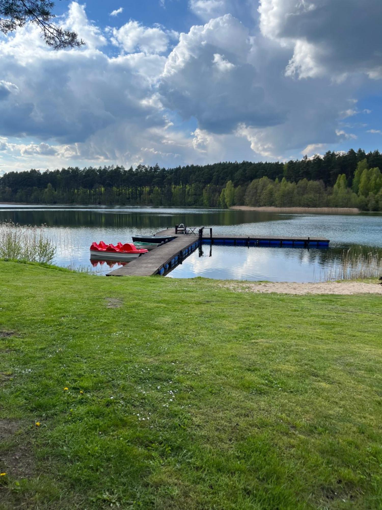 Domki Letniskowe Nad Jeziorem Kazub Cieciorka Bagian luar foto