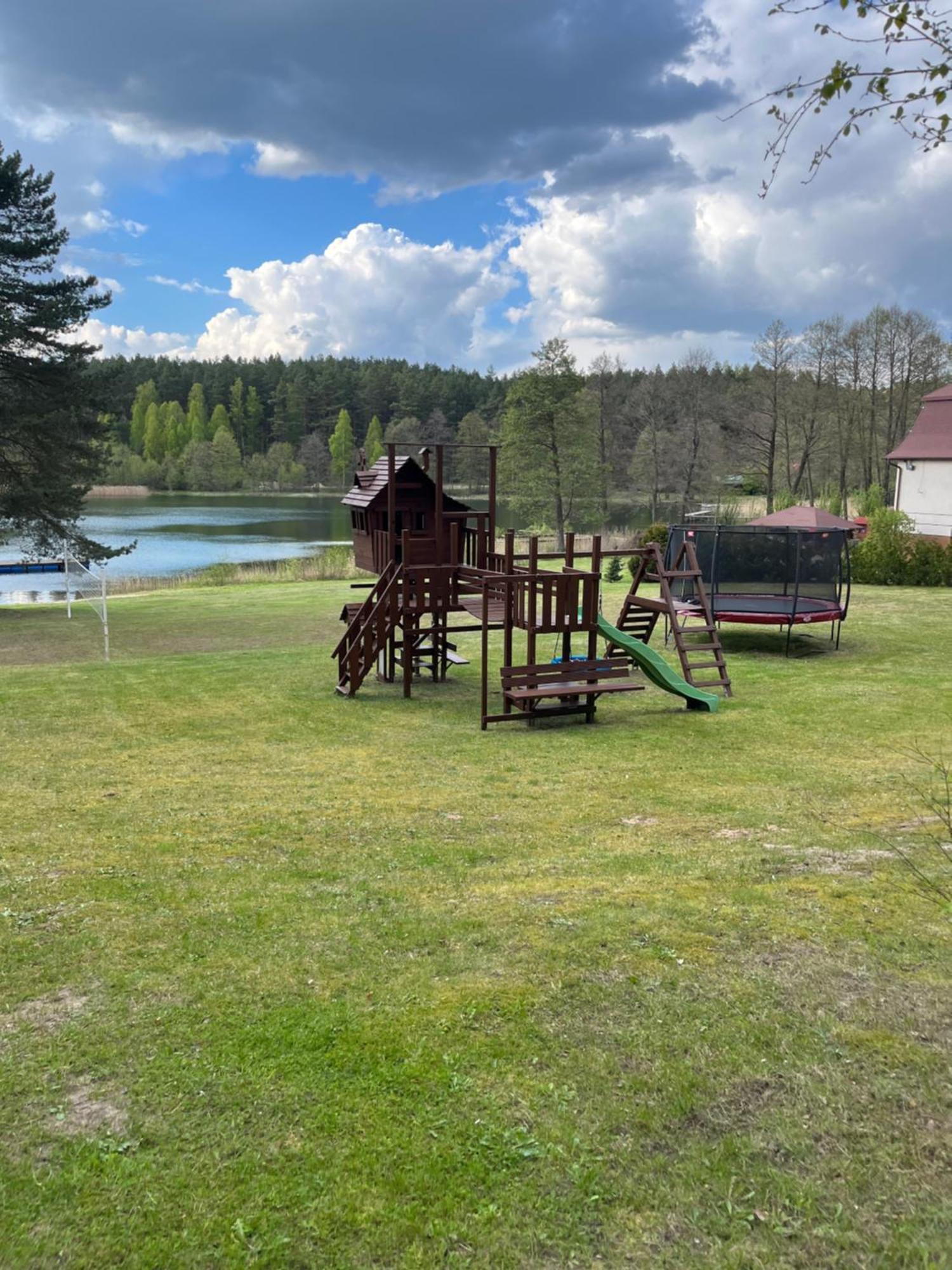 Domki Letniskowe Nad Jeziorem Kazub Cieciorka Bagian luar foto