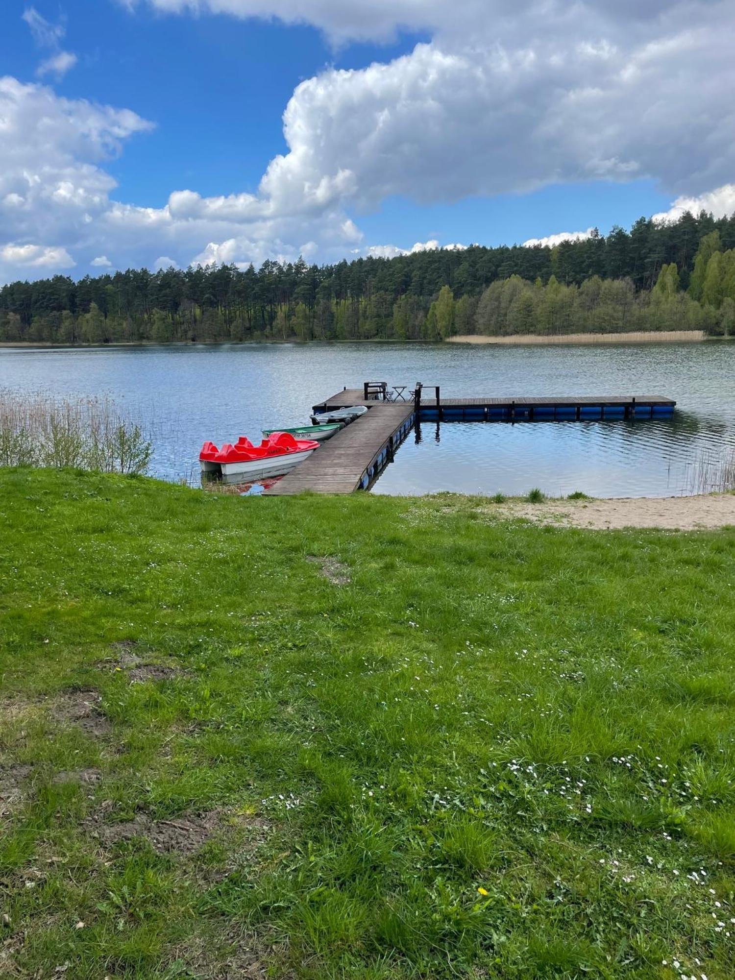 Domki Letniskowe Nad Jeziorem Kazub Cieciorka Bagian luar foto